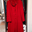 Отдается в дар Эффектное красное зимнее пальто 48р.