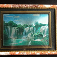 Отдается в дар Металлизированная Картинка с водопадом в рамочке 20х15 см