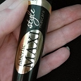 Отдается в дар Объемная тушь для ресниц Volumizing mascara Maxi style Faberlic