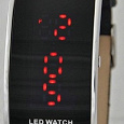 Отдается в дар наручные часы с LED-дисплеем
