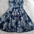 Отдается в дар платье синее в цветочек 42 размер