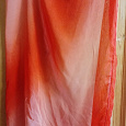 Отдается в дар Невесомый газовый платок с еле заметным золотистым рисунком (в отливе). Корея. Размер 95х95 см.