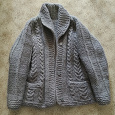 Отдается в дар женский свитер 48-50