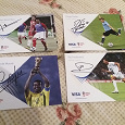 Отдается в дар Карточки с автографами футболистов