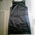 Отдается в дар Атласное маленькое чёрное платье 48