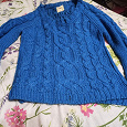 Отдается в дар свитер синий 44размер