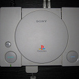 Отдается в дар Очень древняя sony playstation SCPH-1001