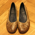 Отдается в дар Женские туфли размер 42-42,5.