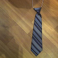Отдается в дар галстук школьный