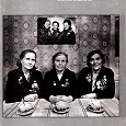 Отдается в дар Журналы «Советское Фото» 82год