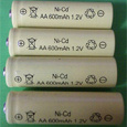 Отдается в дар 4 пальчиковых (AA) аккумулятора Ni-Cd