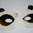 Отдается в дар карнавальная маска панда