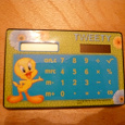 Отдается в дар Калькулятор детский «Tveety» — жёлтый цыплёнок