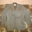 Отдается в дар Костюм (пиджак, юбка, брюки), 42-44 размер