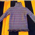 Отдается в дар шерстяной свитер под горло в полоску, 42 размер