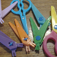 Отдается в дар детские пластиковые ножницы
