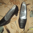 Отдается в дар Черные женские туфли, 41 размер
