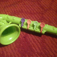 Отдается в дар Детский саксофон