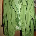 Отдается в дар Куртки-ветровки женские 56-58 размер.