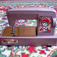 Отдается в дар Детская швейная машинка «Малютка»