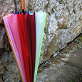 Отдается в дар Радужный зонт-трость на 24 спицы (2 штуки)