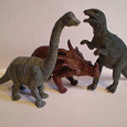 Отдается в дар Динозавры (игрушки)
