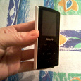 Отдается в дар Старенький MP3-плеер Philips GoGear SA5115 1GB
