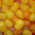 Отдается в дар Пластиковые яйца от киндер-сюрприза