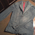 Отдается в дар Пиджак джинсовый на 46-48 размер.