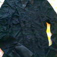 Отдается в дар Черная «жатая» блузка