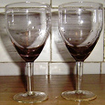 Отдается в дар 2 высоких бокала для вина.
