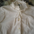 Отдается в дар Рубашка белая 42-44 размер