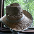 Отдается в дар шляпа мужская — типа ковбойская