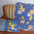 Отдается в дар Одеяло и подушка для детской кроватки