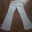 Отдается в дар Белые брюки(джинсы).=)