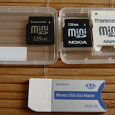 Отдается в дар Две карты miniSD на 128Mb и адаптеры SD и MemoryStick