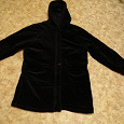 Отдается в дар Куртка черная бархатная 52 разм.