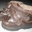 Отдается в дар детская обувь, зима 20 р, осень — 23 размер