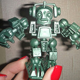 Отдается в дар игрушка -конструктор Робот.