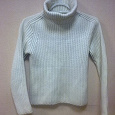Отдается в дар Теплый вязаный свитер