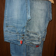 Отдается в дар Женские джинсы и брюки (26 размер)