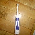 Отдается в дар Электрическая зубная щетка Braun Oral-B AdvancePower 450 TX