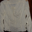 Отдается в дар Блузка белая с приоткрытыми плечами размер 50