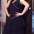 Отдается в дар Платье черное 46-48 размера