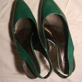 Отдается в дар туфли зелёные 36-37