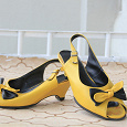 Отдается в дар желтые туфли в ретро стиле