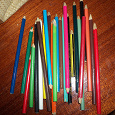 Отдается в дар цветные карандашики