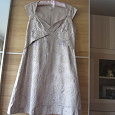 Отдается в дар Платье светло-серое, нарядное, европейский размер 44