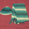 Отдается в дар шапка и шарф из флиса