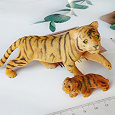 Отдается в дар статуэтки — семейство тигров